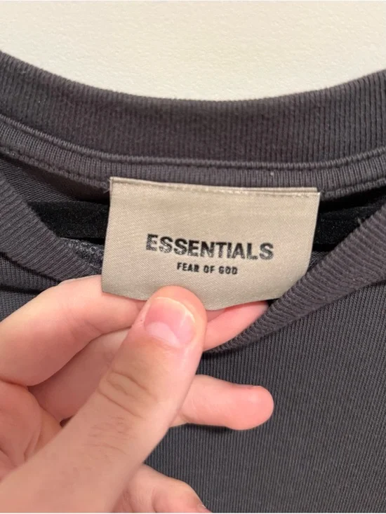 Essentials FOG Grey Logo T-Shirt - Picture 2 of 5